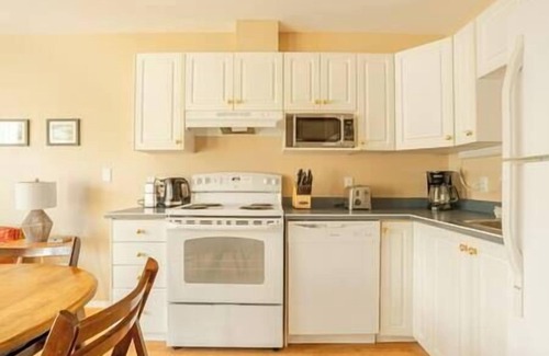 East Kootenay Apartment | 3 Level Condo - Nr Alpine Resort - Free Parking