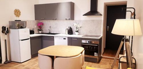 Saint-Affrique Apartment | 3 Liberte - rdc