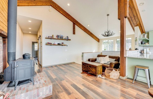 Black Hawk Cabin | 3 Mi to Casinos: Cabin w/Stables in Black Hawk!
