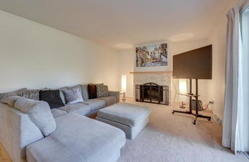 Jackson House | 3 Mi to Dtwn Home with Fire Pit and Yard in Jackson