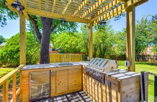 Central Oklahoma City House | 3 Mi to Dtwn OKC Pet-Friendly Paseo Gem!
