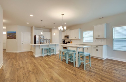 Ocean Isle Beach House | 3 Mi to Golf & Waterway: Ocean Isle Beach Retreat!