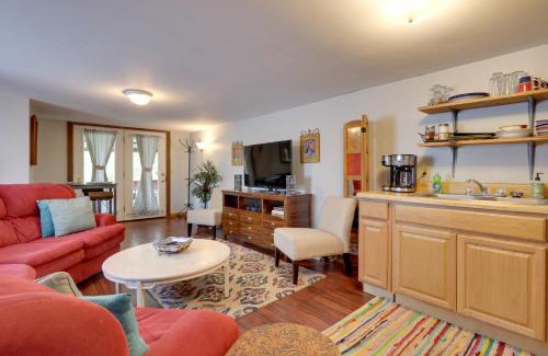 Townsend Apartment | 3 Mi to Great Smoky Mtn NP Riverfront Retreat