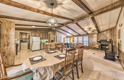 Ruidoso Cottage | 3 Mi to Ruidoso Winter Park: Home w/Fireplace!