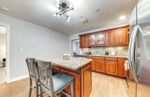 Deerfield Beach House | 3 Mi to Shore: Couples Getaway in Lighthouse Point