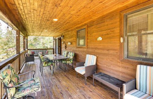 Snowshoe House | 3 Mi to Snowshoe Resort Cabin with Hot Tub