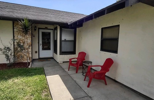 Port Orange House | 3 miles to Daytona Beach Family size home