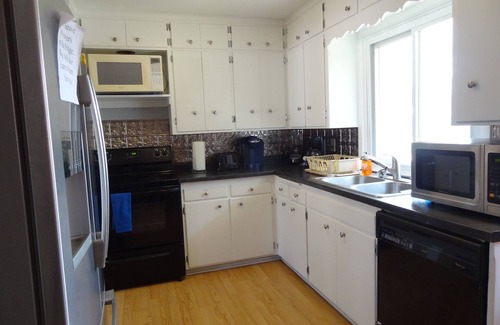 Rochester House | 3 miles to Mayo, Four bed home, Covered By Faith