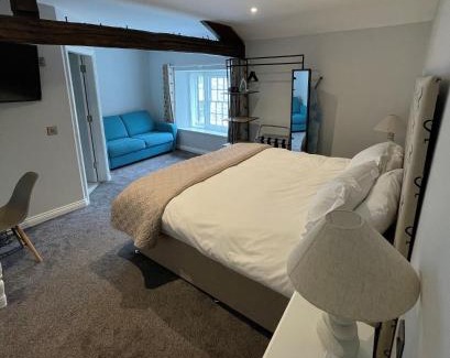 Clitheroe Hotel | 3 Millstones Inn