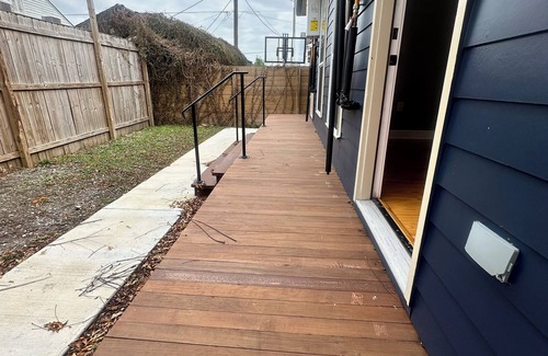 Fairgrounds House | 3 mins from French Quarters, Superdome, and Downtown.w booking for 3 day minimum