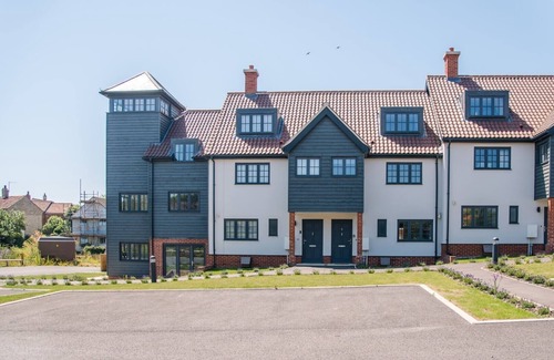 Thorpeness Apartment | 3 Oaks Court, Thorpeness