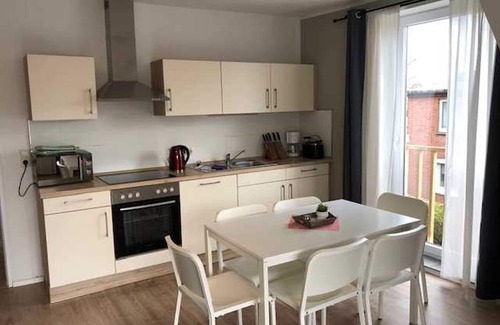 Rhauderfehn Apartment | 3, OG/DG, on 2 floors /Neuer Weg 17 - Fehnferien, 95100