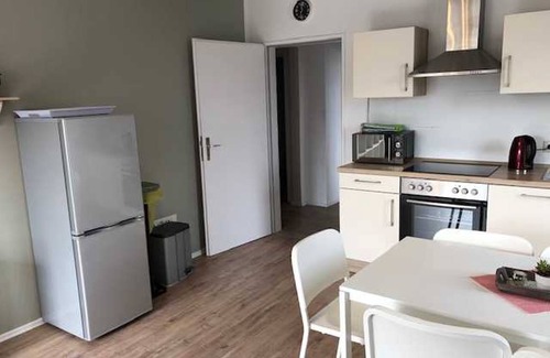 Rhauderfehn Apartment | 3, OG/DG, on 2 floors /Neuer Weg 17 - Fehnferien, 95100