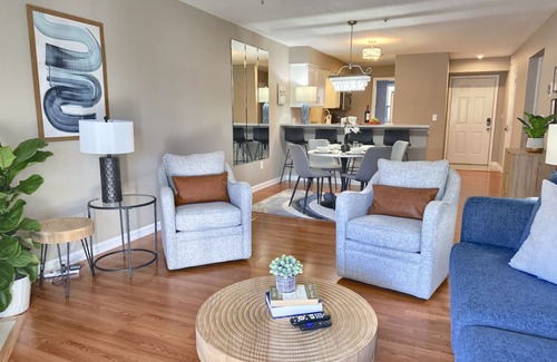 Table Rock Condo | 3 Pools, Hot Tub, Sports Courts, Resort, Golf, Gorgeous All New Condo!