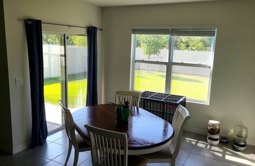 Orange City House | 3 RM home between Orlando & Daytona-DogsAllowed