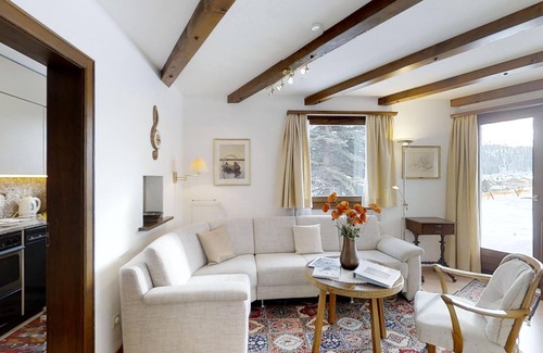 Celerina-Schlarigna Apartment | 3-room apartment on the ground floor, approx.