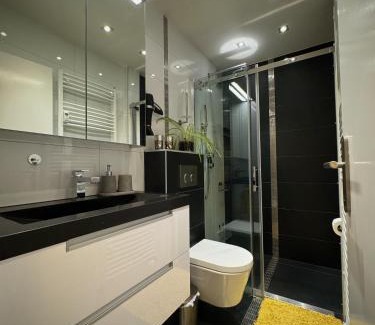 Saalbach-Hinterglemm Apartment | 3-Room Apartment with sauna and pool & walk to slopes - JokerCard included