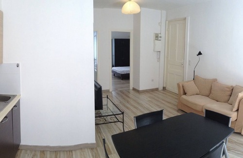 Vernier Apartment | 3-room apartment close to everything [ INTERNATIONAL TOURIST ZONE ]