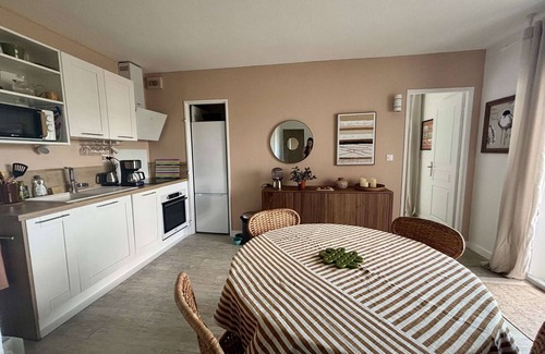 La Rochelle Apartment | 3-room Apartment with Balcony - La Rochelle