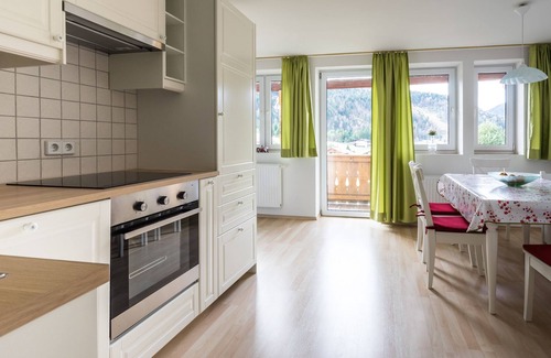 Scharnitz Apartment | 3-room apartment with panoramic views, Landhaus Riedl