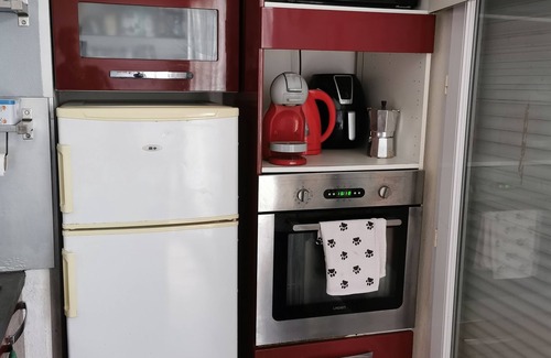 Nansouty-Saint-Genes Apartment | 3-room apartment with 50 m terrace 15 minutes' walk from town center