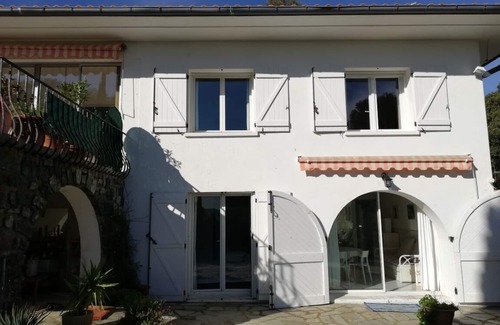 Cavalaire-sur-Mer House | 3 ROOMS APARTMENT WITH BEAUTIFUL SEA VIEW IN A QUIET AND GREEN PROPERTY