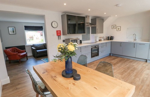 Bamburgh Cottage | 3 St. Cuthberts Garth