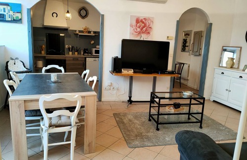 Villecomtal-sur-Arros Apartment | 3-star "Aux Gites de France" gîte in the Gers department