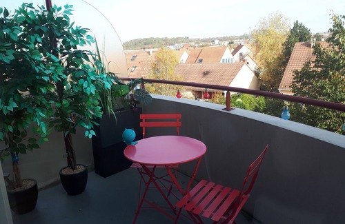 Pouilly Apartment | 3 star furnished rental DIJON Golden Fleece