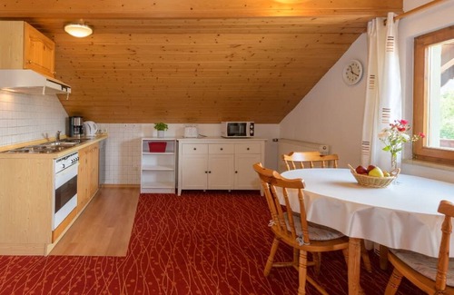 Lam Apartment | 3-Sterne FeWo 65qm im Dachgeschoss für 3 Personen