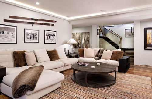 Snowmass Village House | 3 story Luxury Ski In/Ski out Mountain Contemporary Home