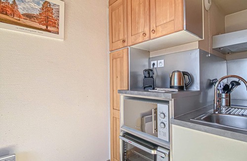 Aussois Apartment | 3* Studio in Aussois with terrace, wifi, pets allowed