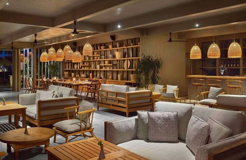 El Quseir Hotel | 3 Swim-Up Rooms for Group Getaways with Pools, Spa, Yoga & Tennis Access