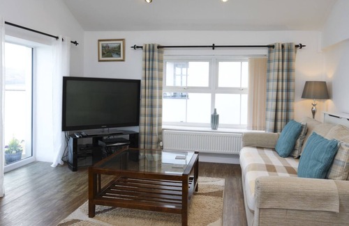 Pentraeth Cottage | 3 THE COACH HOUSE - PENTHOUSE APARTMENT in Red Wharf Bay