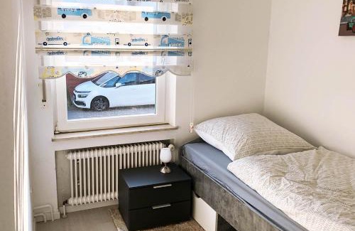 Egelsbach Apartment | 3 Zimmer Apartment mit Küche, TV & WLAN