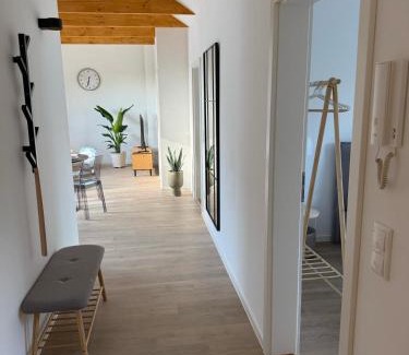 Fuhlsbuttel Apartment | 3-Zimmer-Wohnung in Hamburg am Flughafen