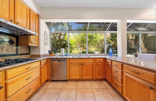 Aliso Viejo House | 30 nights min｜Garage Access｜Pet friendly｜Gourmet Kitchen｜Wide Backyard #42198