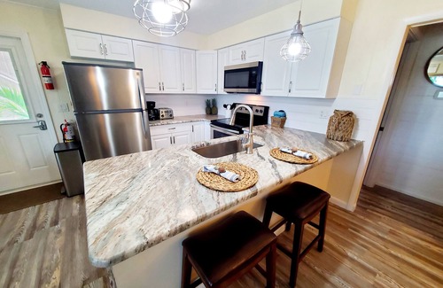 Englewood House | 30 Seconds to Beach Path! Outdoor Tiki Bar w/TV! Kayaks, SUP's, Bikes & More!