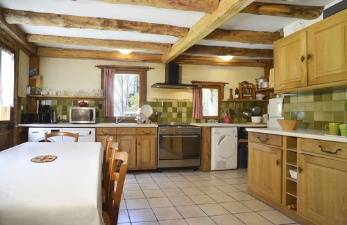 Montalbert Ski Chalet | 300 sq.m chalet for 15 people, 5 bedrooms/bathrooms, near La-Plagne Montalbert.