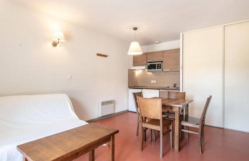 Gresse-en-Vercors Apartment | 300m from shops, fitness, parking, tv, 28-35m², Gresse en Vercors