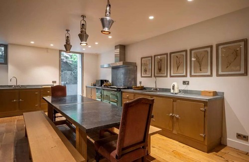 Passy Villa | 300m2 RAREST OF THE RARE CHAMPS ELYSEES VILLA WITH PRIVATE TERRACE