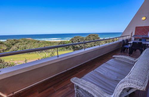 Kingsborough Apartment | 301 Lescalier Cabanas - Specious Luxurious Beachfront Paradise