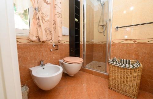 Riva Trigoso Apartment | 302 - Home on the Sea Licia aMare - Vista Mare, A soli 20METRI a piedi dalla Spiaggia