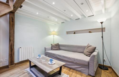 8th Arrondissement Apartment | 304 Suite Boetie - Superb apartment in Paris