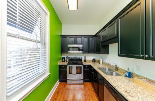 Dune Allen Beach Apartment | 30A Luxury Suite with King Bed, Parking, Pool & Balcony