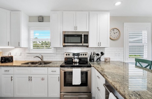 Seagrove Beach Condo | 30a - Seagrove, Across the Street from the Beach with public access,Ground Floor