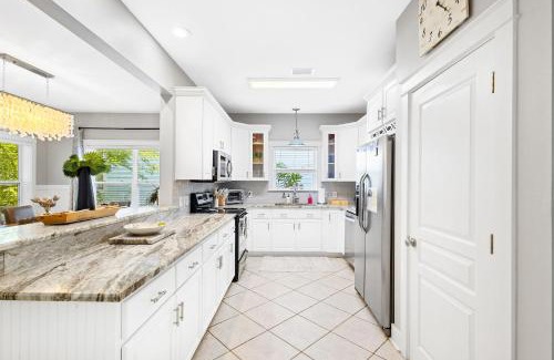 Village of Sugar Beach House | 30a Shell Yeah! by Stay on 30a- Golf Cart-Bikes!