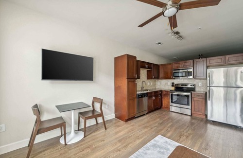 Southwest Raleigh Apartment | #313 - Kasa at Berkshire Village District Raleigh