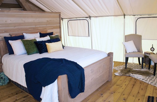 Camp Verde RV Rental | 320 Safari Luxury Tent - Couples Getaway,30 Min. to Sedona, No pets