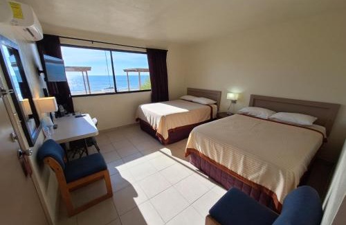 San Felipe Hotel | #33 Bungalow Seaside Hotel & Victors RV Park
